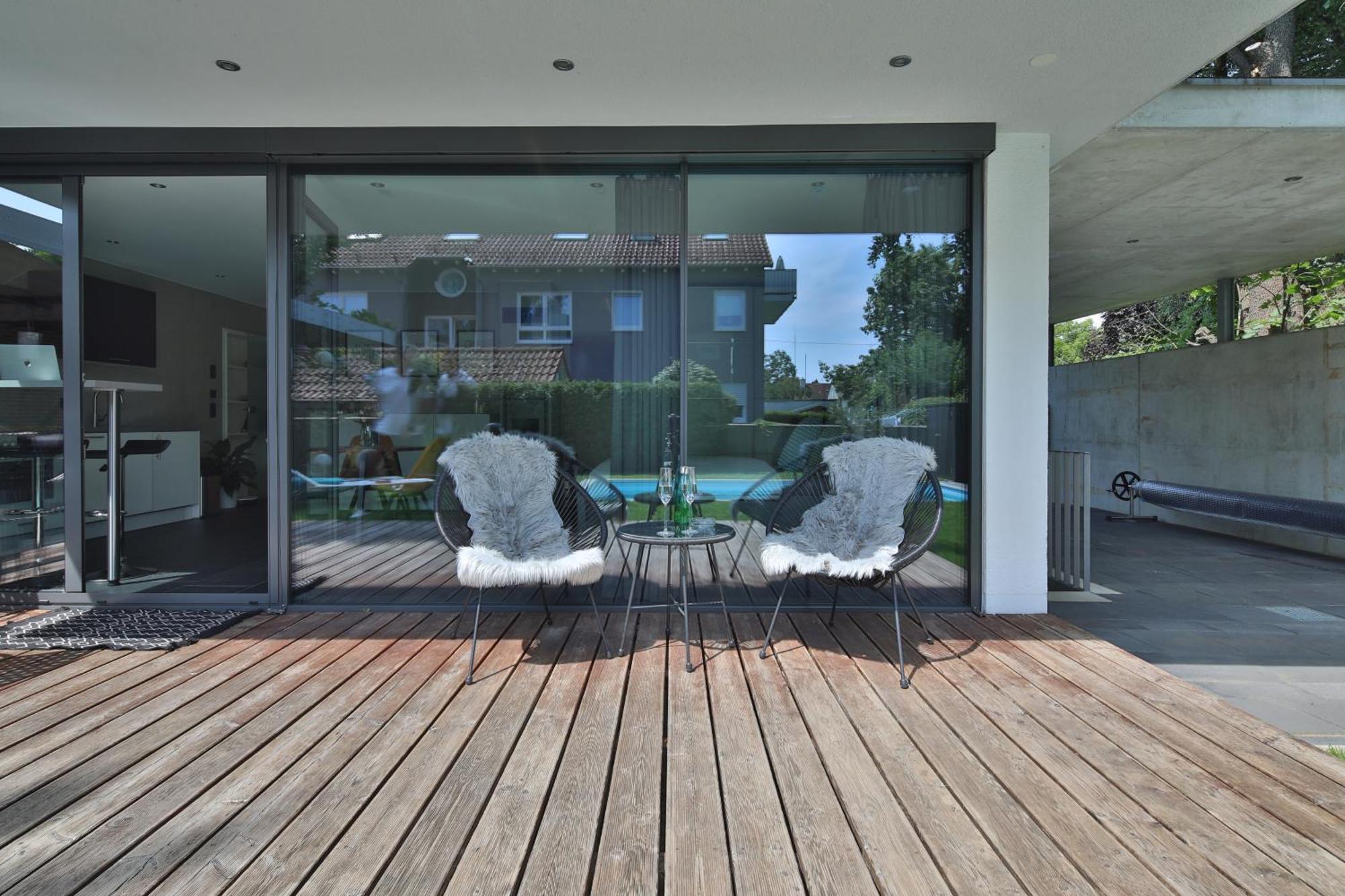 Modernes Studio-Apartment Gersthofen Exteriör bild