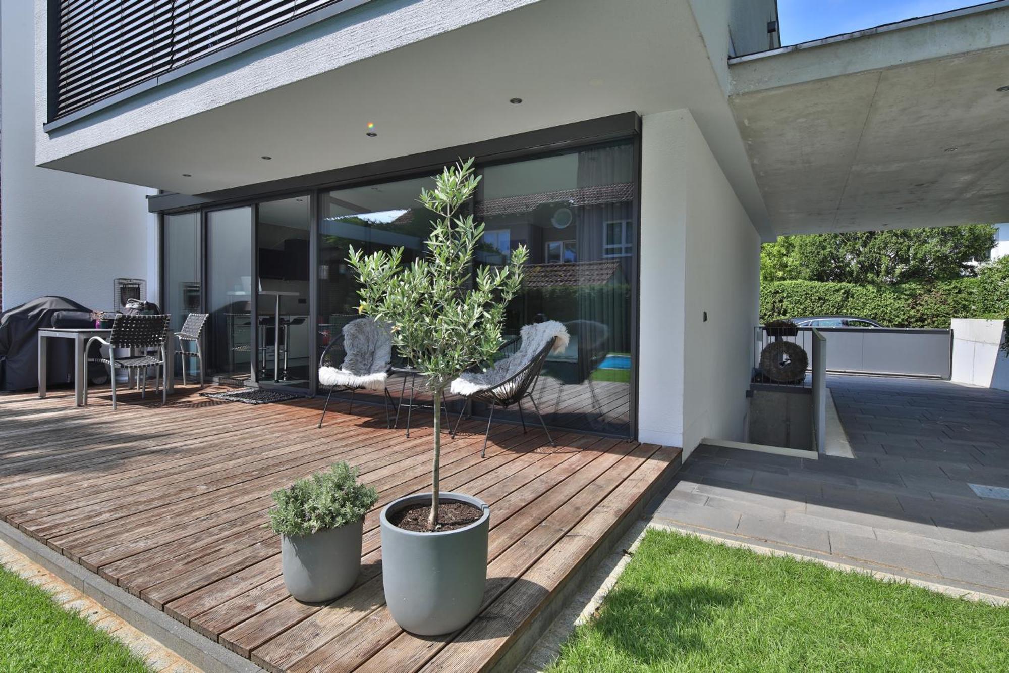 Modernes Studio-Apartment Gersthofen Exteriör bild