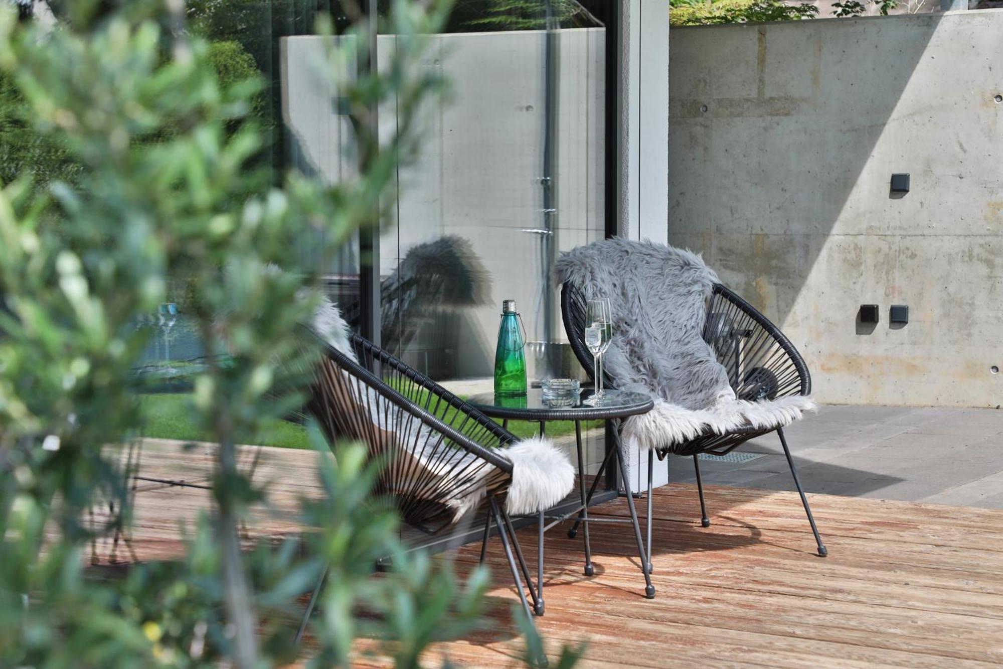 Modernes Studio-Apartment Gersthofen Exteriör bild